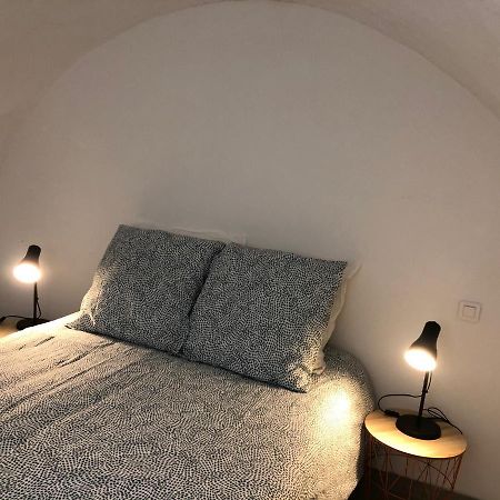 Les Olives Wifi Netflix Appart-Hotel-Provence La Fare-les-Oliviers Екстериор снимка