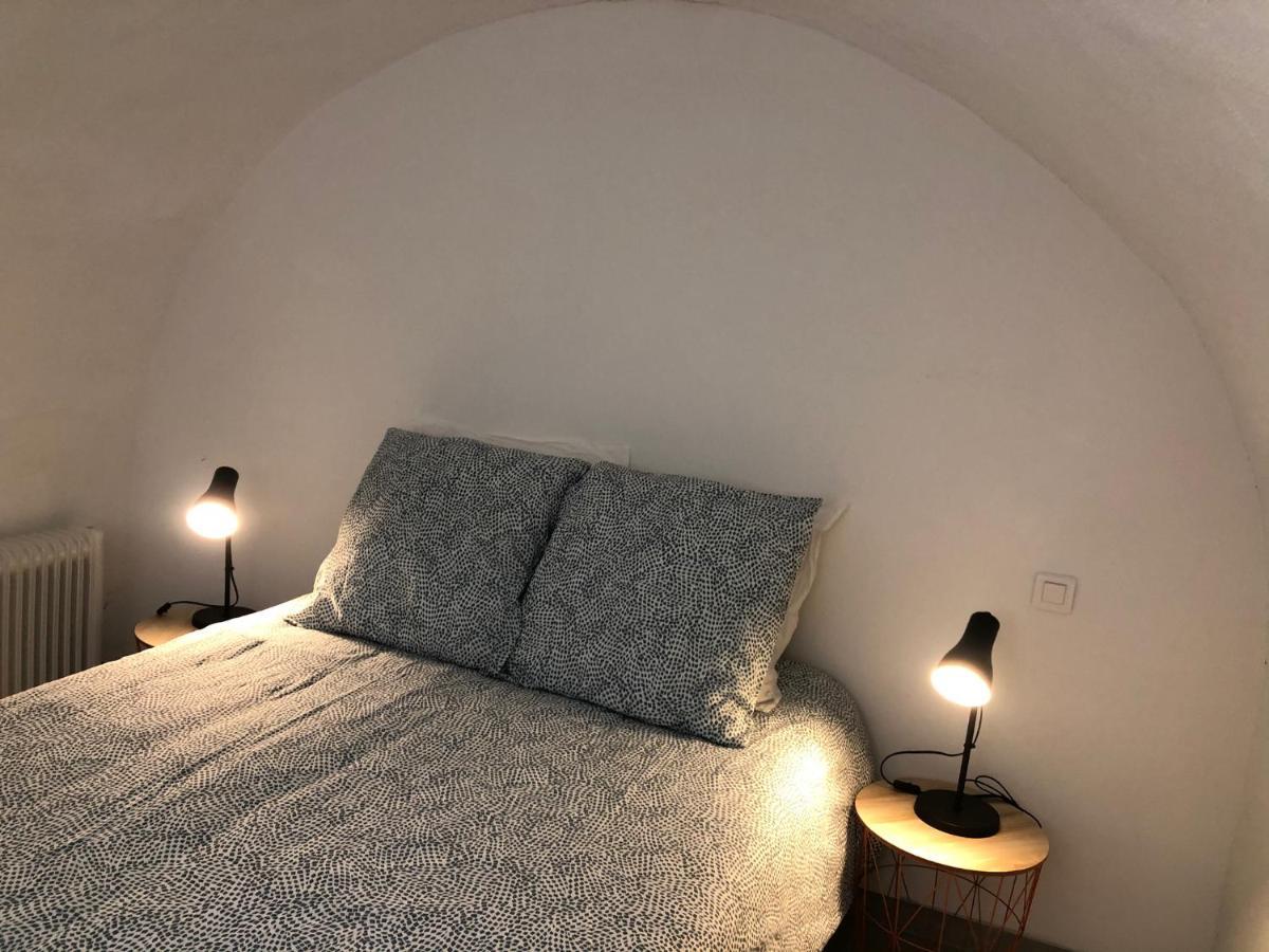 Les Olives Wifi Netflix Appart-Hotel-Provence La Fare-les-Oliviers Екстериор снимка